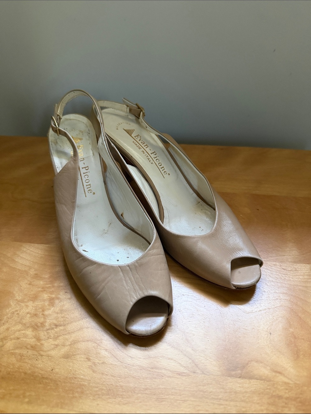 Evan Picone Nude/Tan Peep-Toe Slingback Heels